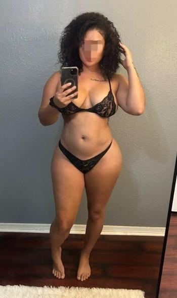 219-206-5752, 28  female escort, Hudson Valley