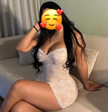 Laura, 28  female escort, Hudson Valley