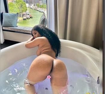 Luna, 26  female escort, Hudson Valley