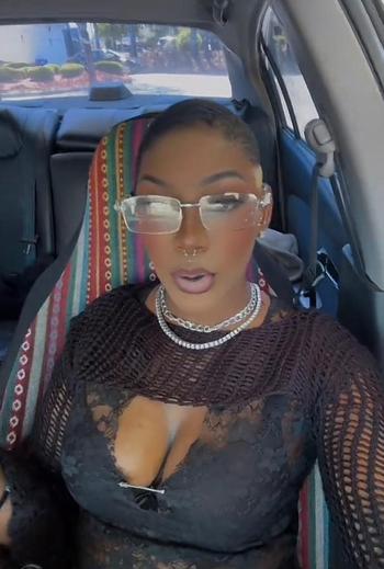 Coco, 25  female escort, Hudson Valley