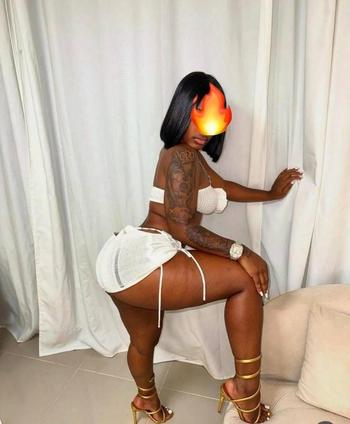 pamela, 24  female escort, Hudson Valley
